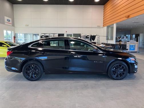 2025 Chevrolet Malibu LT
