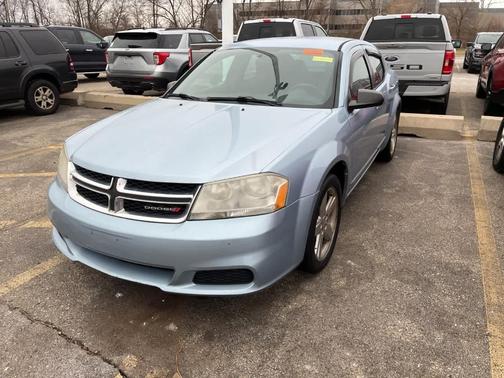 2013 Dodge Avenger SE