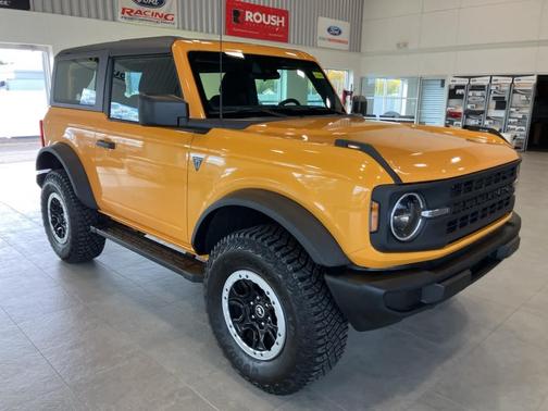 2022 Ford Bronco Base