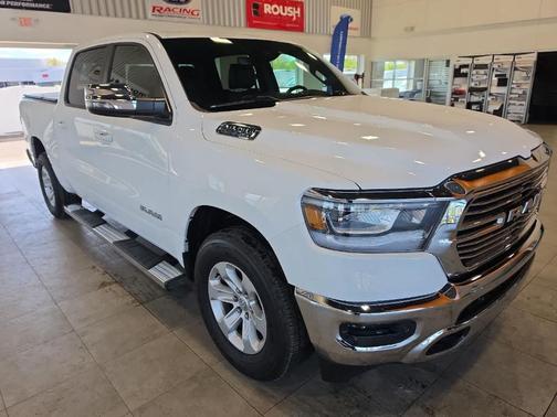 Bright White Clearcoat 2023 RAM 1500 Laramie