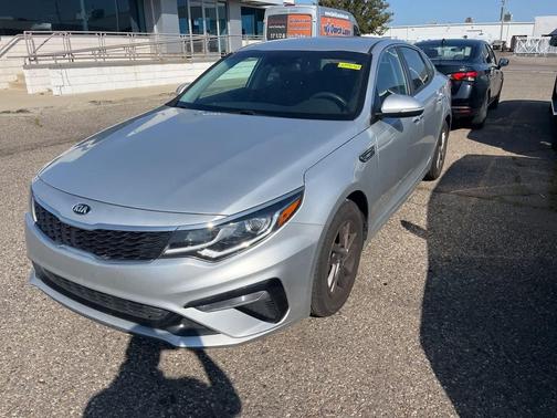 2020 Kia Optima LX