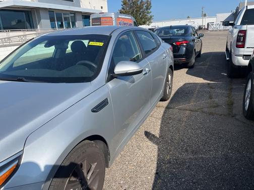 2020 Kia Optima LX