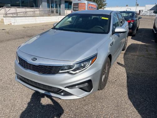 2020 Kia Optima LX