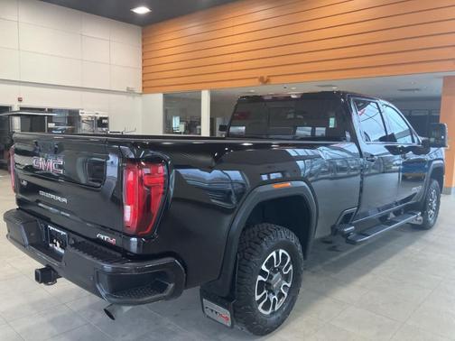 2021 GMC Sierra 2500 AT4