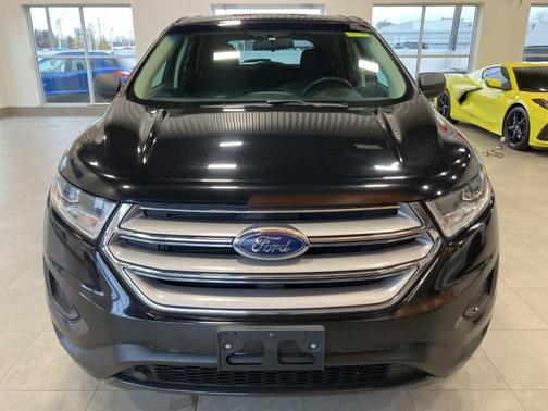 2018 Ford Edge SE