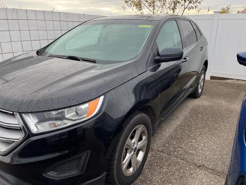 2018 Ford Edge SE