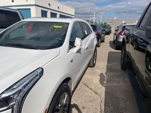 2021 Cadillac XT5 Premium Luxury
