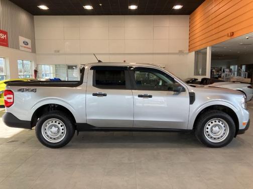 2022 Ford Maverick XL