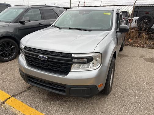 2022 Ford Maverick XL