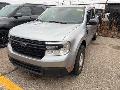 2022 Ford Maverick XL