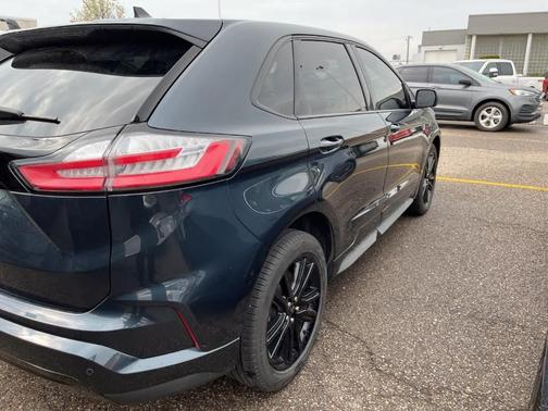 2023 Ford Edge ST-Line