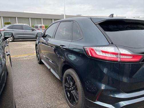 2023 Ford Edge ST-Line