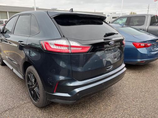 2023 Ford Edge ST-Line