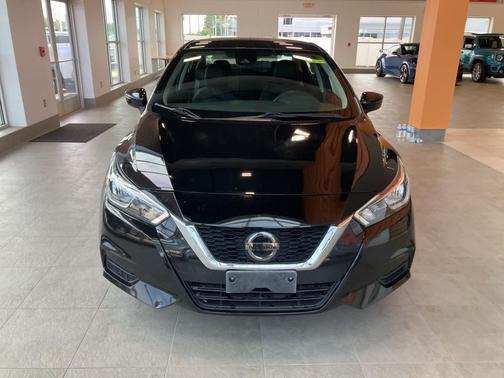 2021 Nissan Versa 1.6 SV