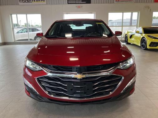 2021 Chevrolet Malibu Premier