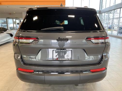 2021 Jeep Grand Cherokee L Laredo