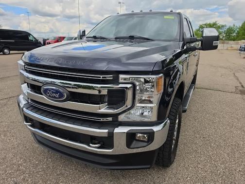 Antimatter Blue Metallic 2022 Ford F-250 XLT