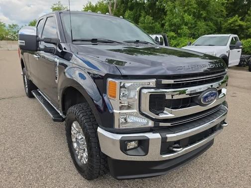 Antimatter Blue Metallic 2022 Ford F-250 XLT
