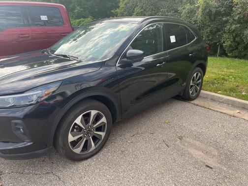 2024 Ford Escape Platinum