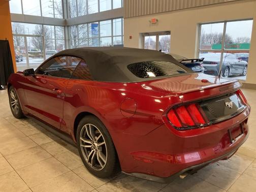 2017 Ford Mustang EcoBoost Premium