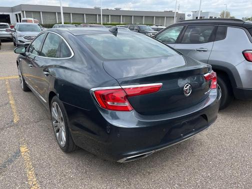 2019 Buick LaCrosse Avenir