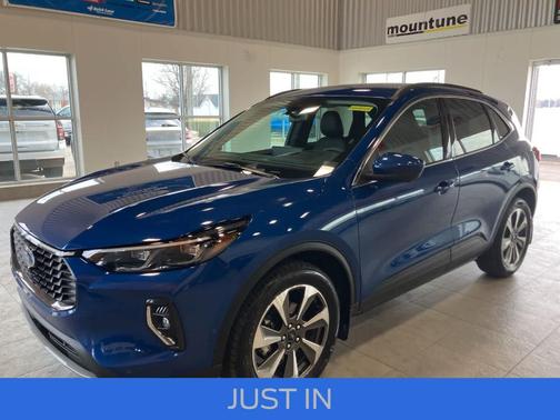 2023 Ford Escape Platinum