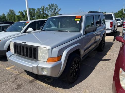 2007 Jeep Commander Sport