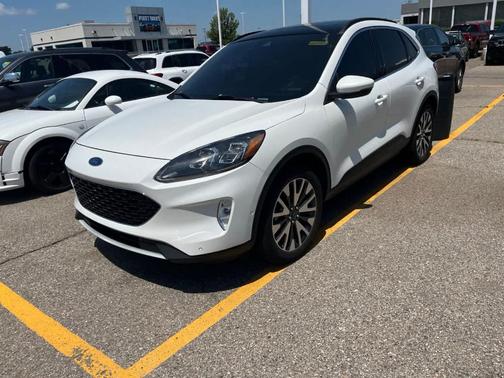 Star White 2020 Ford Escape Titanium