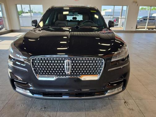 Black 2021 Lincoln Aviator Reserve AWD