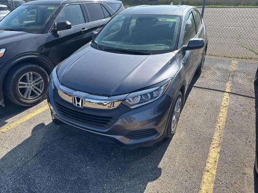 Modern Steel Metallic 2022 Honda HR-V LX