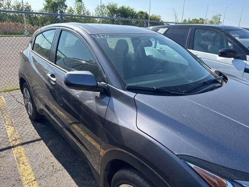 Modern Steel Metallic 2022 Honda HR-V LX
