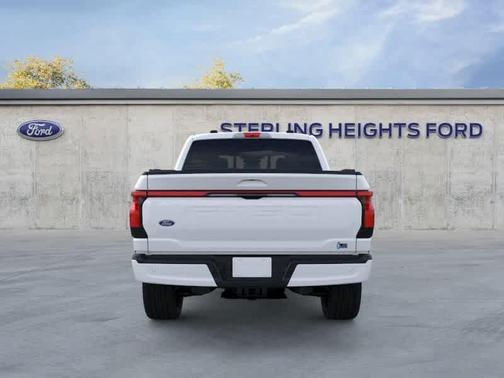 2025 Ford F-150 Lightning Platinum