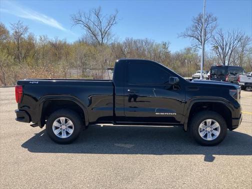2024 GMC Sierra 1500 Pro