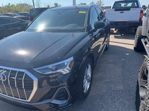 2022 Audi Q3 45 S line Premium Plus