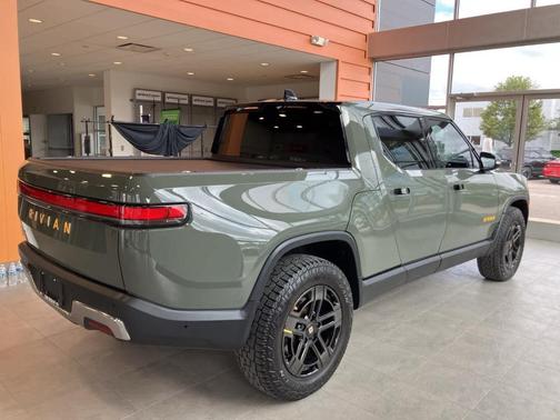 2022 Rivian R1T Launch Edition