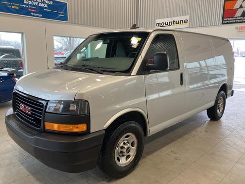 2021 GMC Savana 2500 Work Van