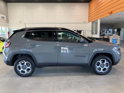 2022 Jeep Compass Trailhawk
