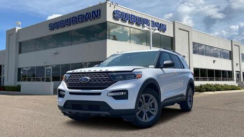Photo 1 of 37 of 2021 Ford Explorer XLT