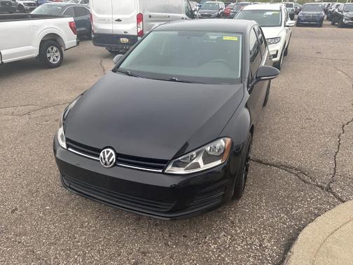 Black 2015 Volkswagen Golf TDI S 4-Door