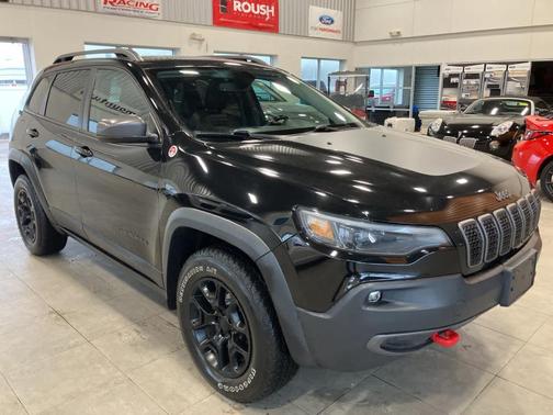 2021 Jeep Cherokee Trailhawk