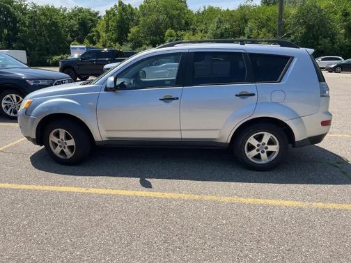 2007 Mitsubishi Outlander LS
