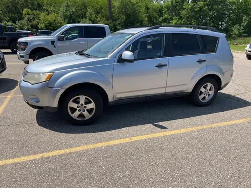 2007 Mitsubishi Outlander LS