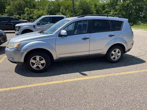 2007 Mitsubishi Outlander LS