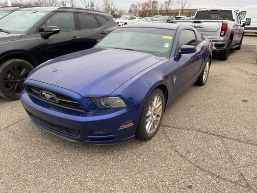 2013 Ford Mustang V6 Premium