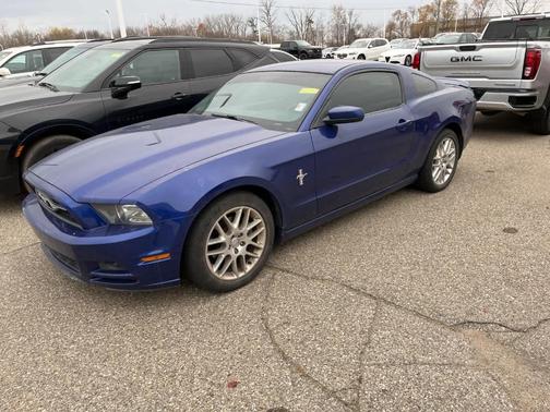 2013 Ford Mustang V6 Premium