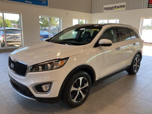 2017 Kia Sorento EX