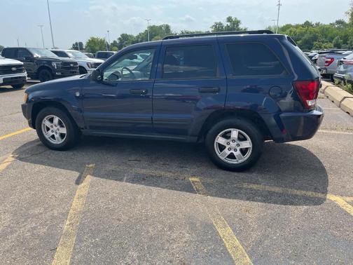 2005 Jeep Grand Cherokee Laredo