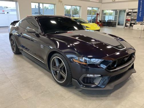 2022 Ford Mustang Mach 1