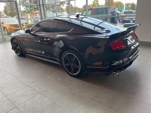2022 Ford Mustang Mach 1