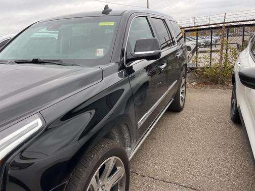 2017 Cadillac Escalade Premium Luxury